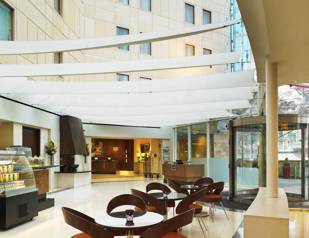 London Marriott Hotel Kensington Exterior foto
