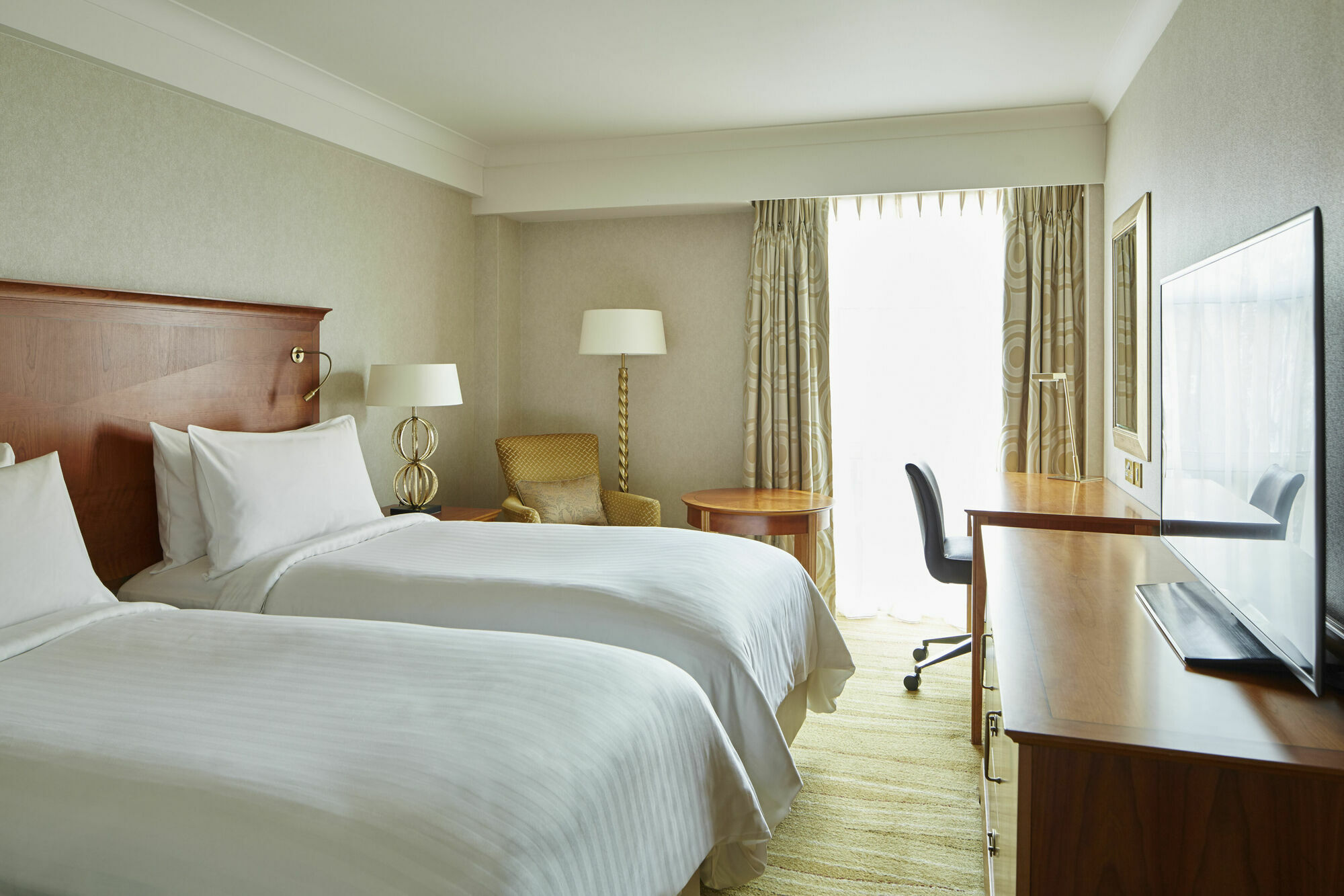 London Marriott Hotel Kensington Exterior foto